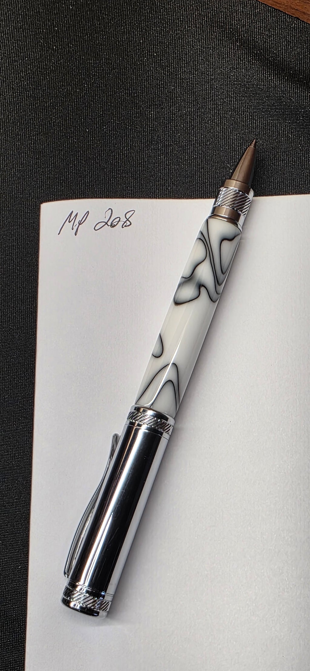 Chrome MP 208 gloss white with black ribbon