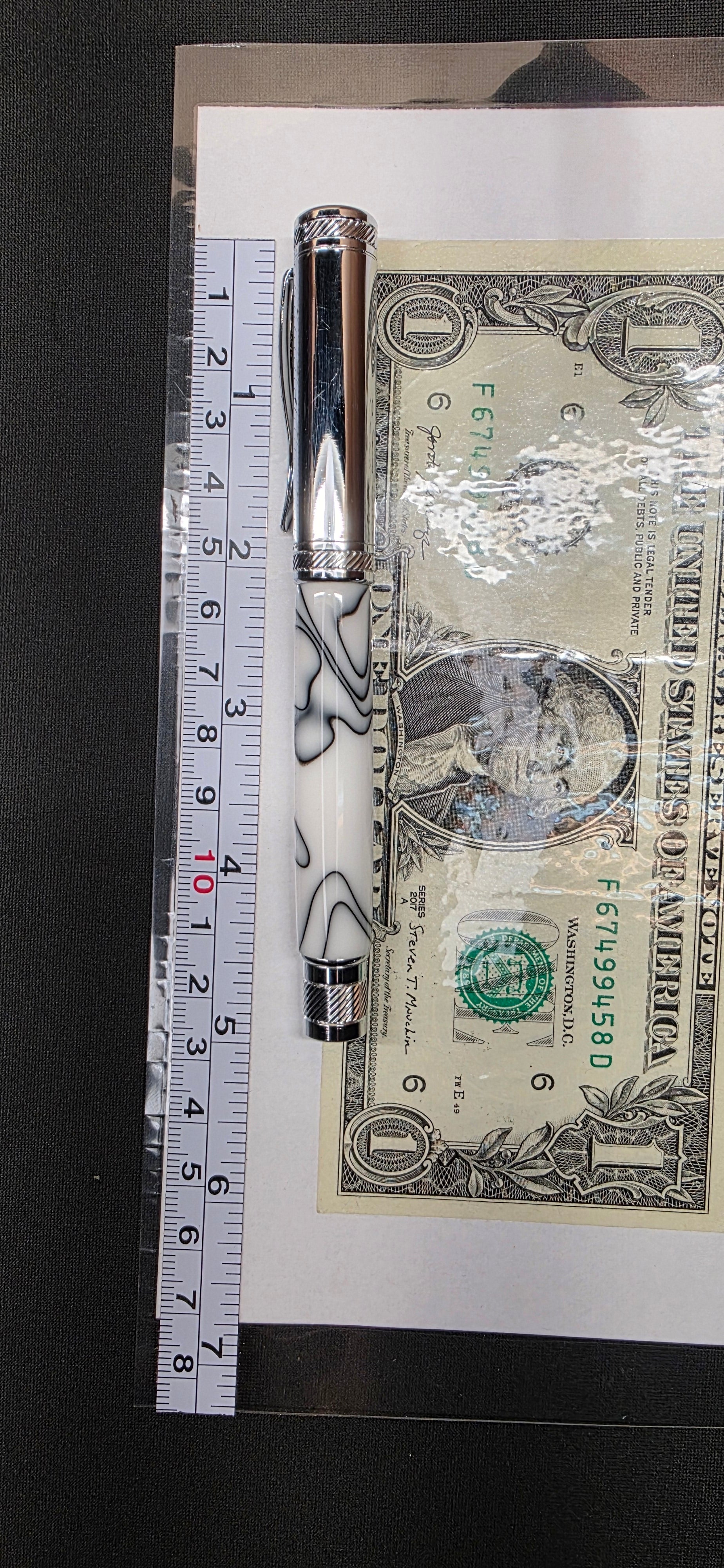 Chrome MP 208 gloss white with black ribbon