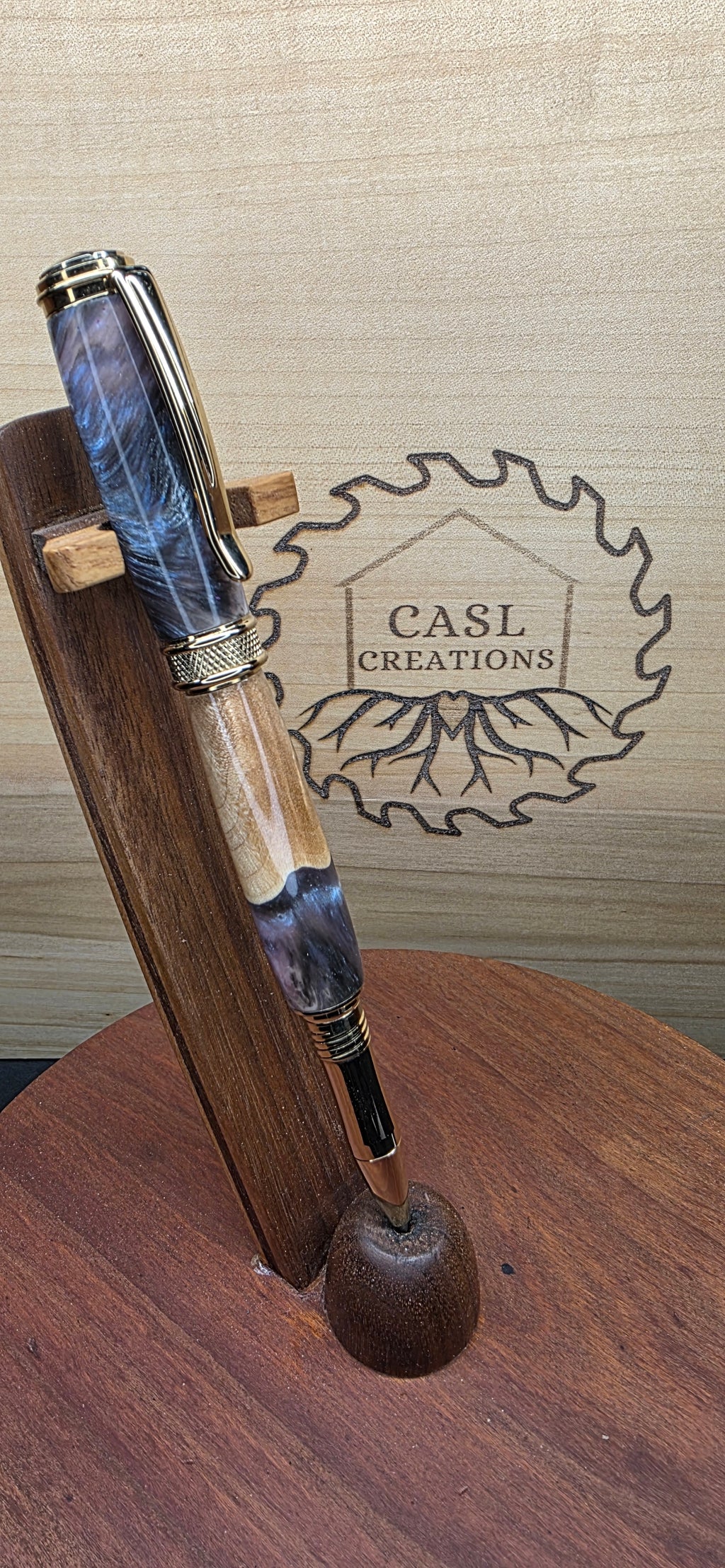 Jr. Harold purple swirl alumalite maple hybrid