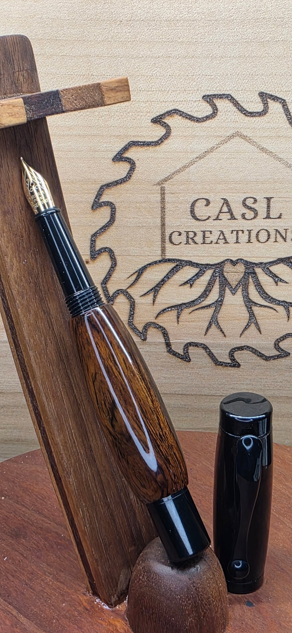 Atrax Fountain pen in desert iron wood