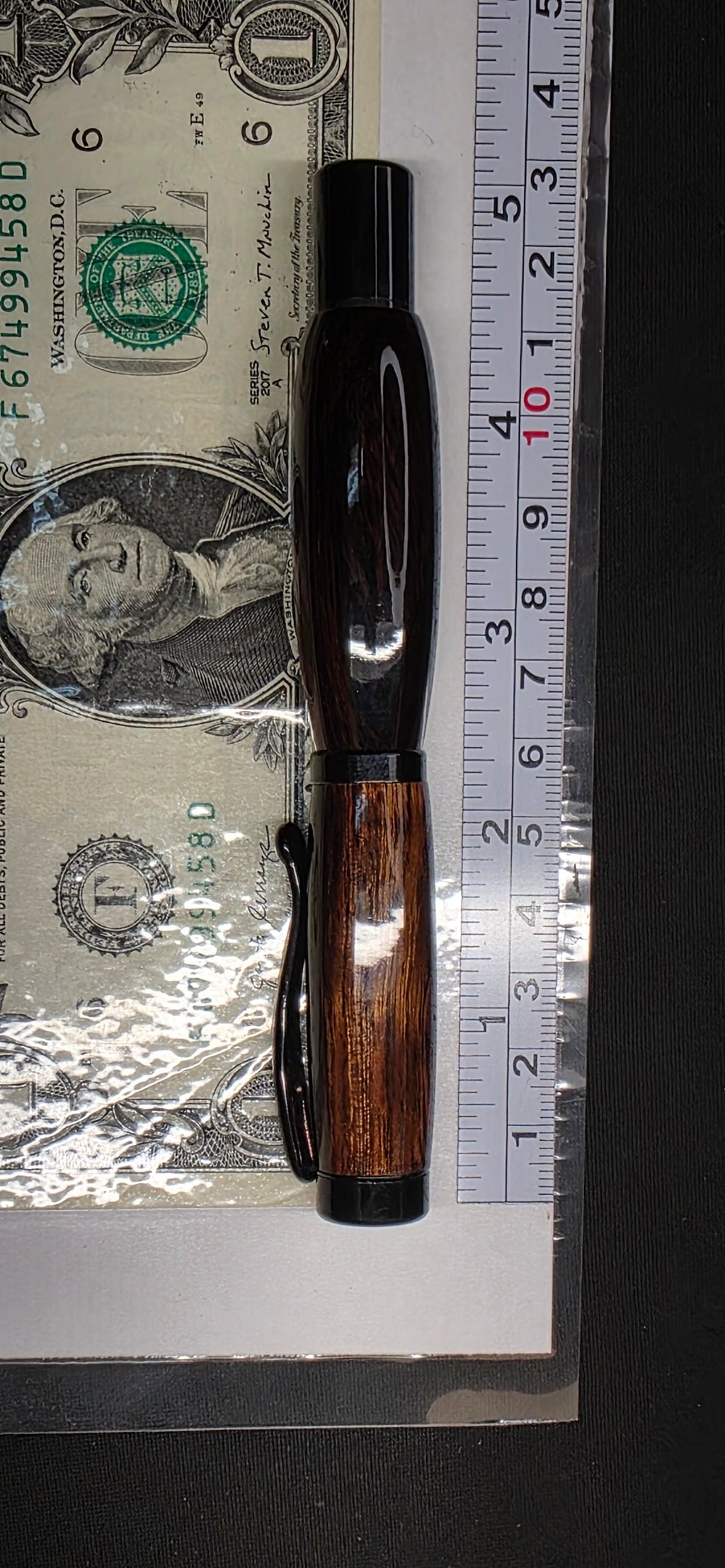 Atrax Fountain pen in desert iron wood
