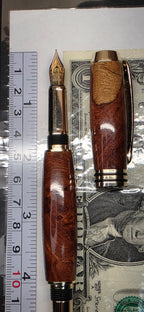 Tycoon Fountain pen Amboyna Burl