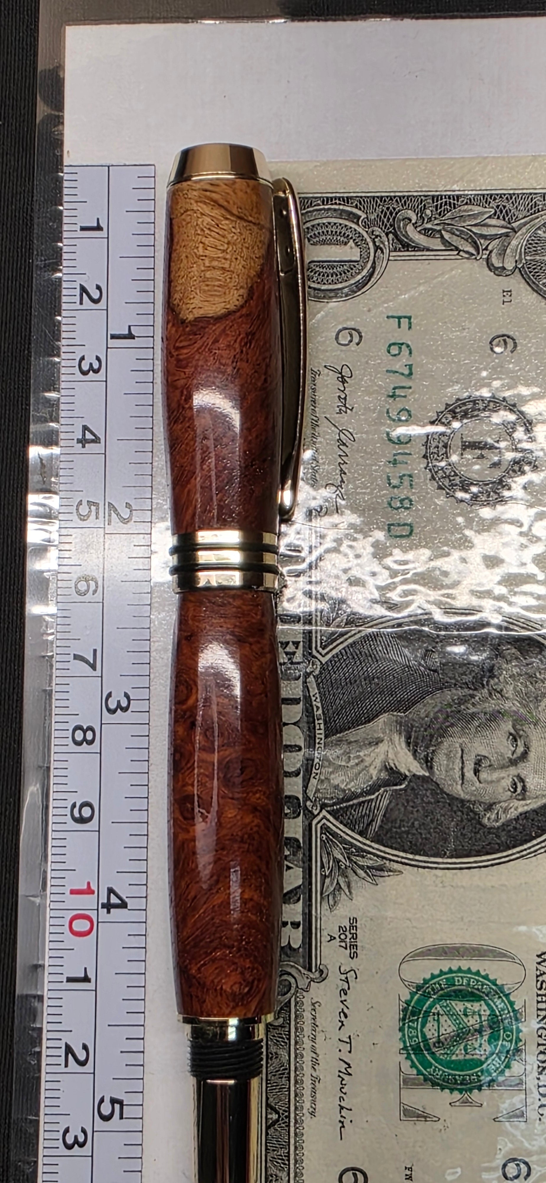Tycoon Fountain pen Amboyna Burl