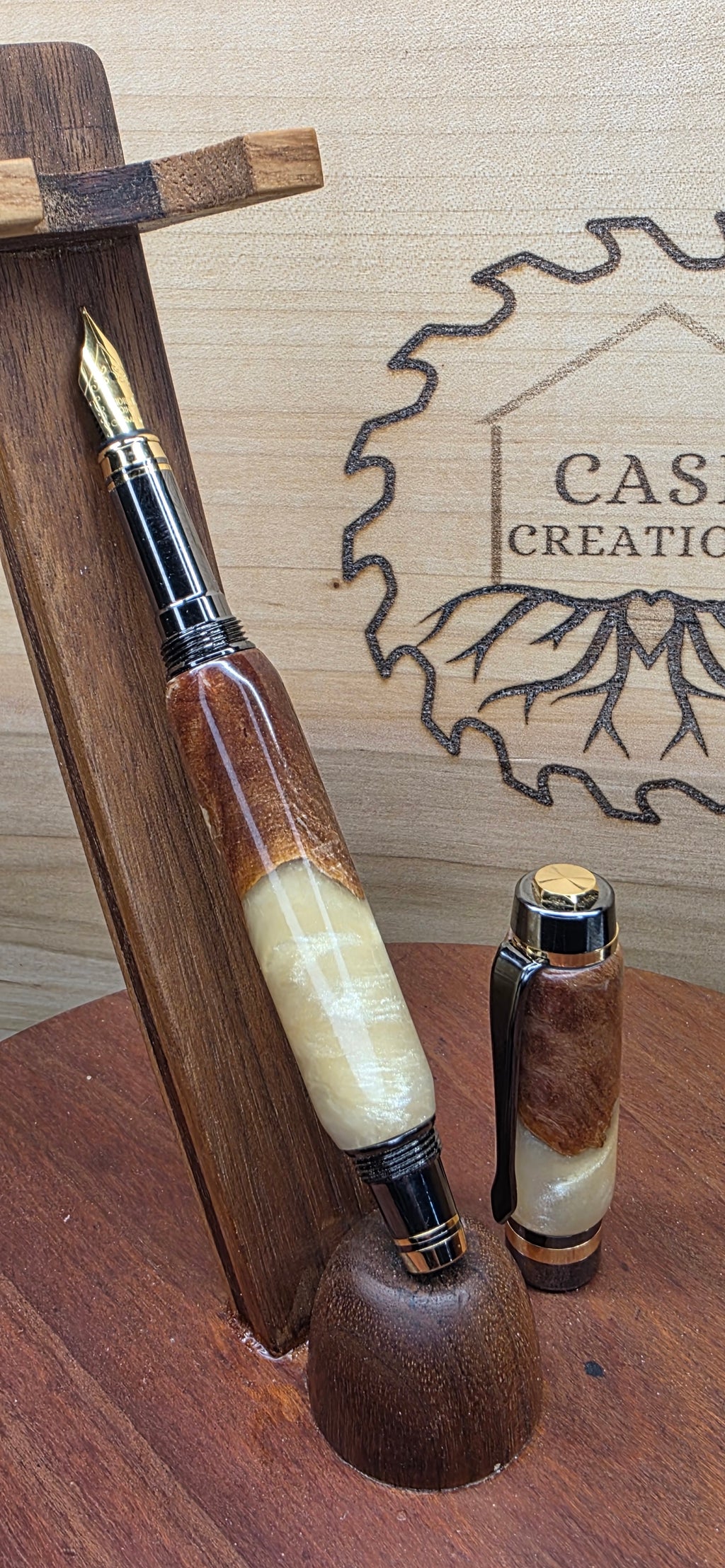 Classic elite 2 Fountain pen Mallee Burl and Alumilite Hybrid