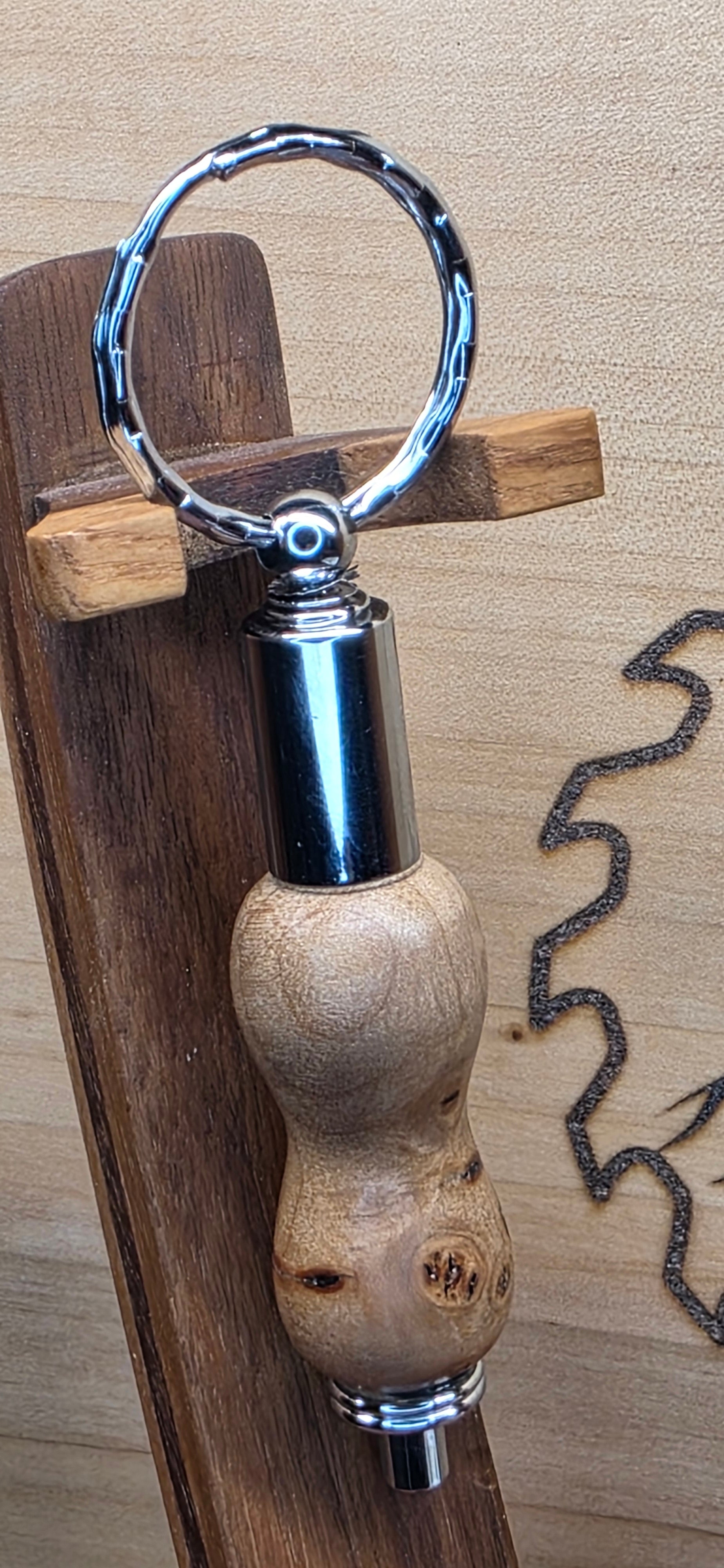 Keychain Cigar Punch in Buckeye Maple burl